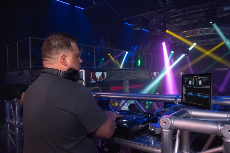 DJ Hank Austin Goes All In on Nashville’s High-Energy Event and Nightlife Scene